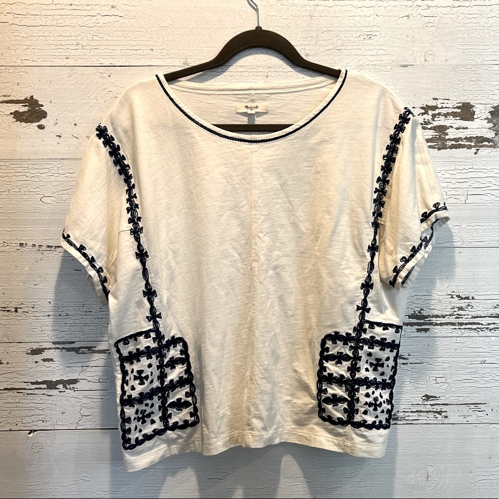 Madewell Cotton Embroidery Top. Cream with Navy details. Size XL Like New